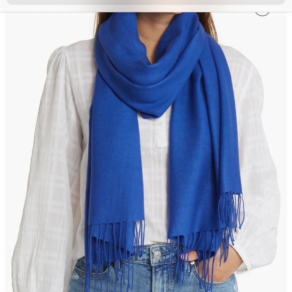 Nordstrom Accessories Nordstrom Tissue Weight Wool Cashmere Scarf